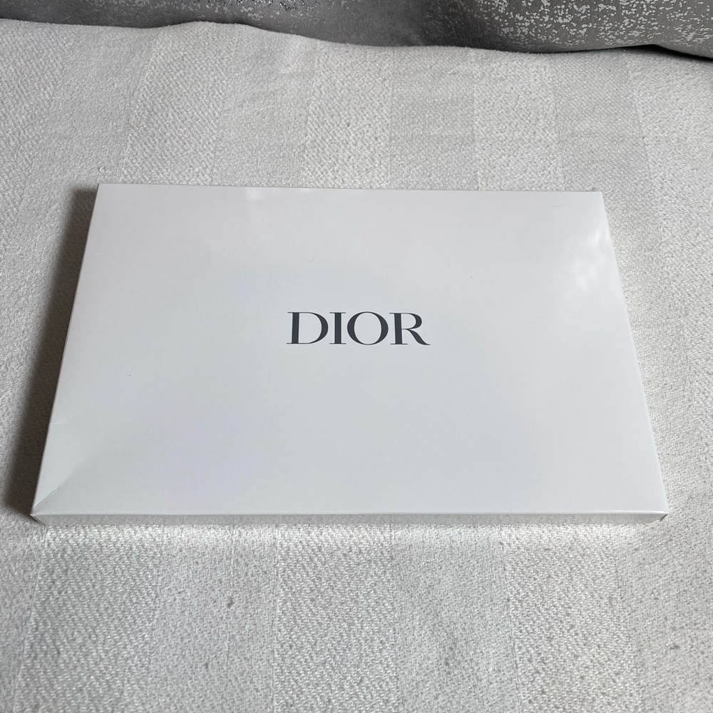 Dior Black Cosmetic Case - Picture 2 of 7